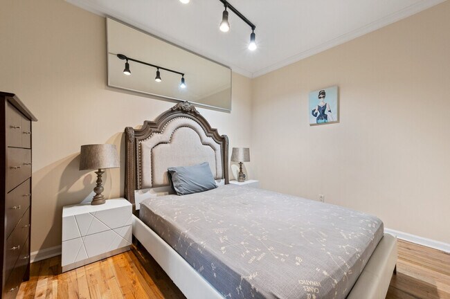 Foto del edificio - 221 E 50th St