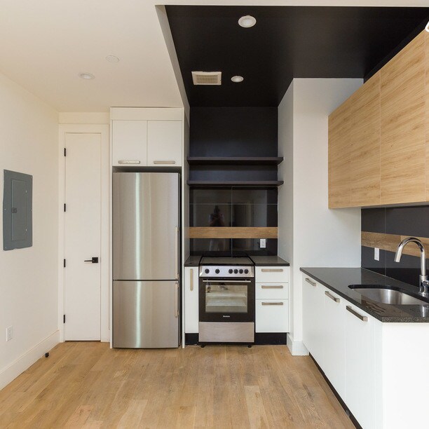 Foto principal - 246 Johnson Ave