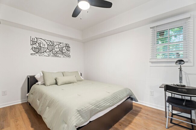 Foto del edificio - 255 Richardson Rd NW