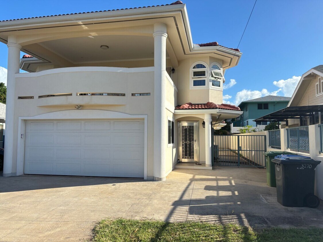 Foto principal - 3270 Olu St