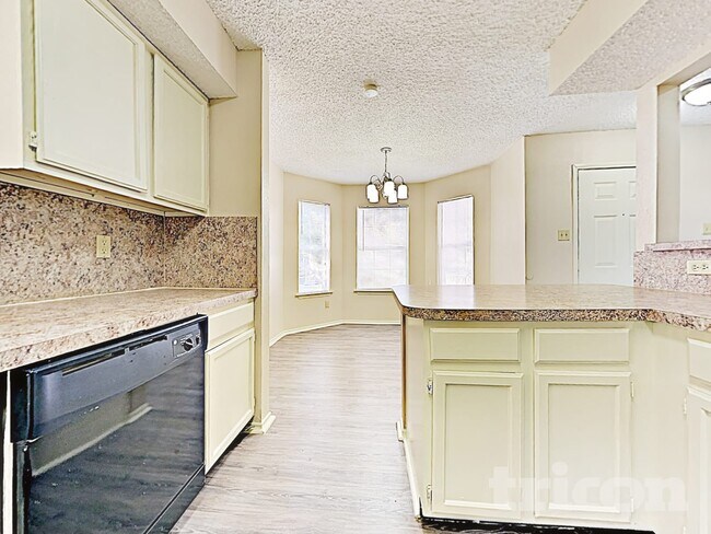 Building Photo - 1304 Farley Dr