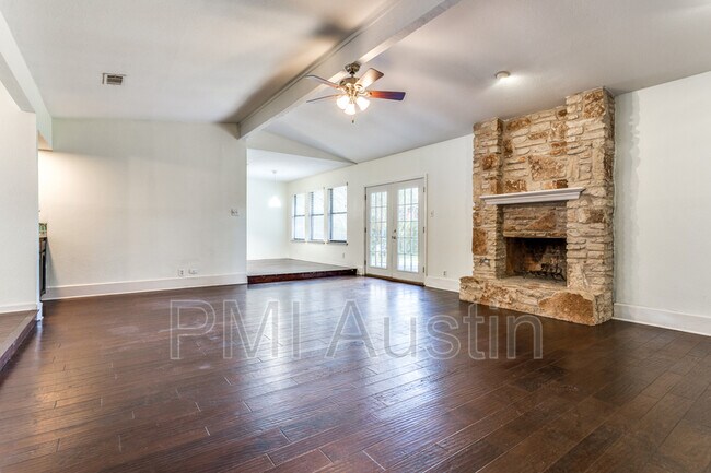 Building Photo - 4904 Dry Oak Trail