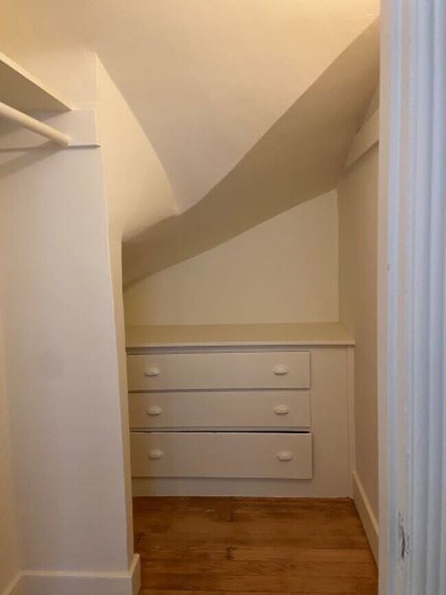 Foto del edificio - 427-427a Filbert St