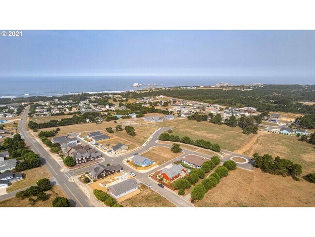 Foto del edificio - Bright and Beautiful 3/2 in Seabird Village!