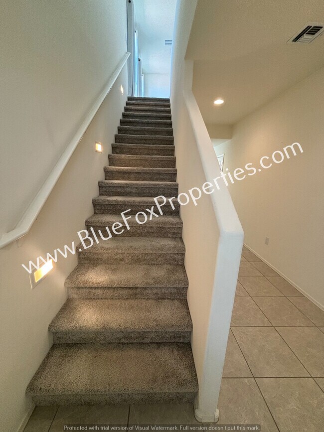 Foto del edificio - 7015 Vuelta Aguarachay