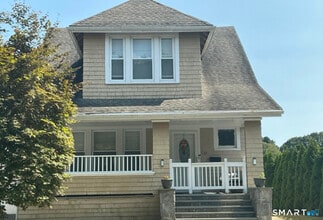 Building Photo - 137 Westfield Ave