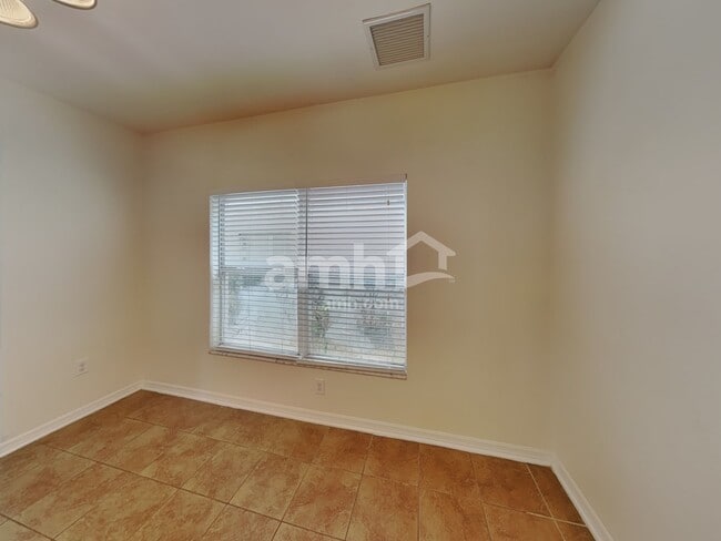 Building Photo - 12520 Belcroft Dr