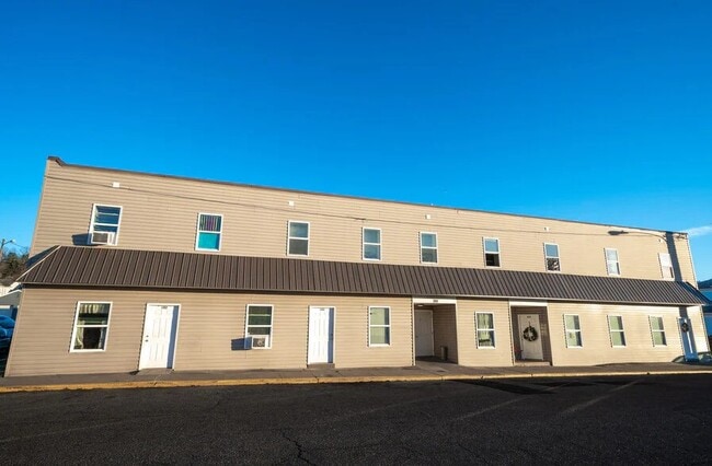 Building Photo - 260 N Commerce Ave