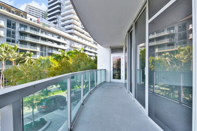 Foto del edificio - 3301 NE 1st Ave