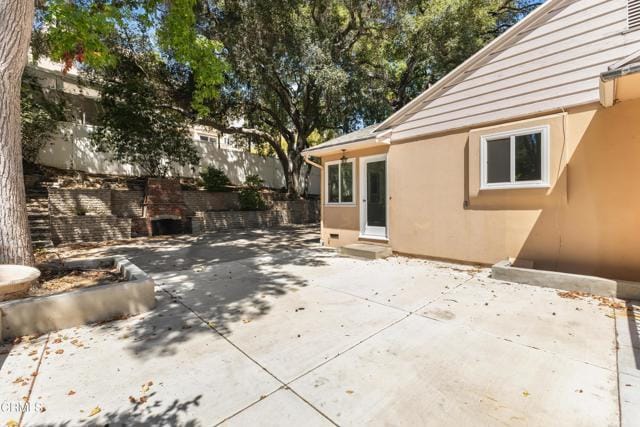 Building Photo - 2721 E Chevy Chase Dr