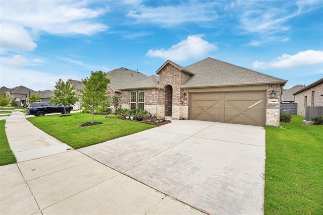 Foto del edificio - 7409 Bird Cherry Ln