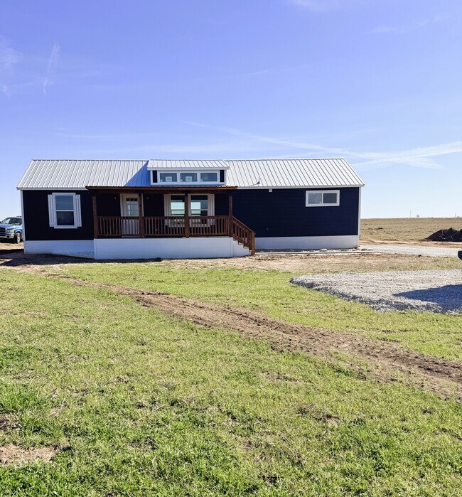 Building Photo - 132 Hill County Rd 4105