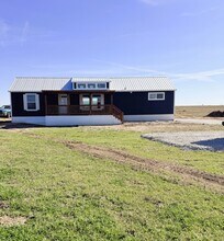 Building Photo - 132 Hill County Rd 4105