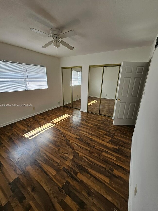 Building Photo - 4807 NW 9th Dr