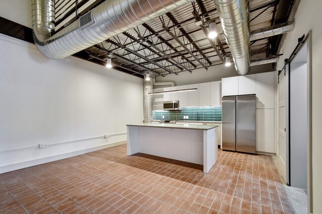 Foto del edificio - 215 Coca-Cola Pl