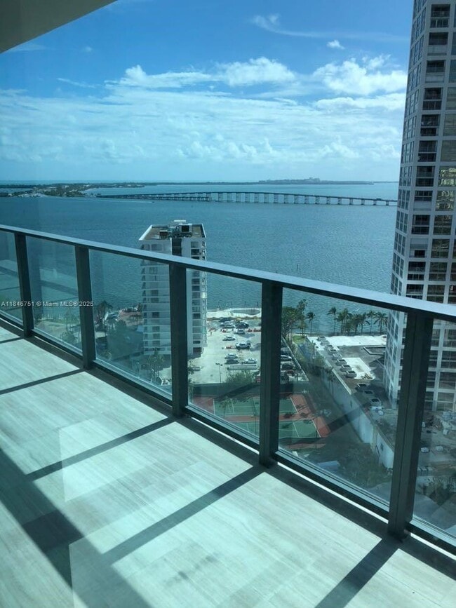 Building Photo - 1451 Brickell Ave