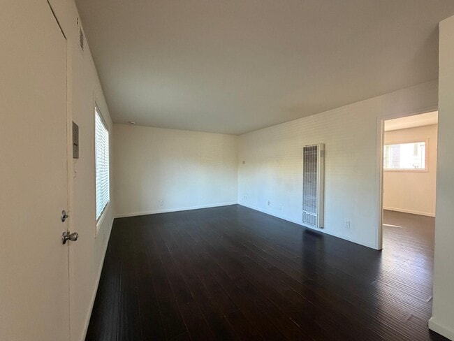 Photo - 3232 14th Ave Apartment