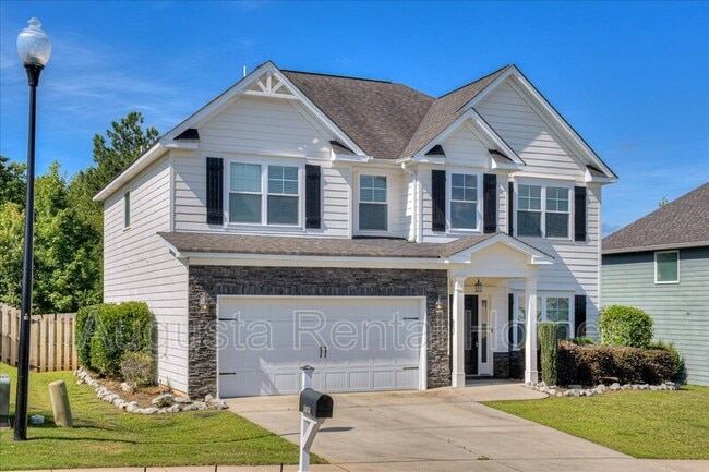 Building Photo - 3814 Berkshire Way