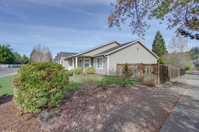 Foto del edificio - BEAUIFUL RAMBLER IN SOUTHVIEW HEIGHTS