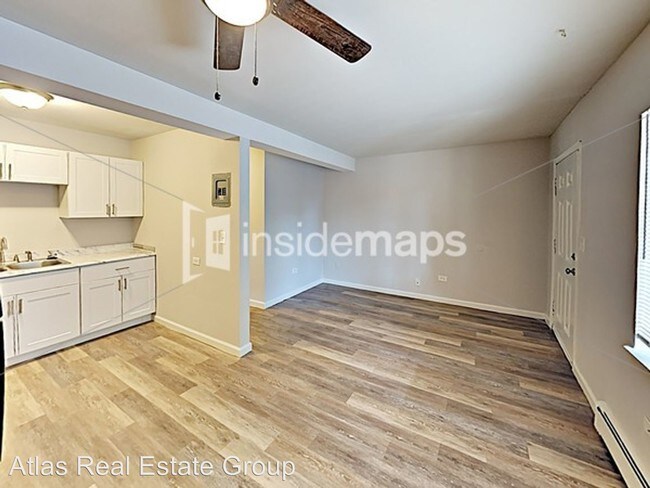 Foto del edificio - 16300 E Colfax Ave