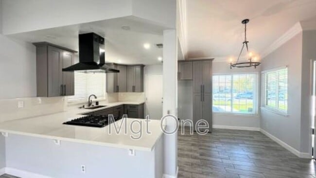 Building Photo - 15720 Reed Dr