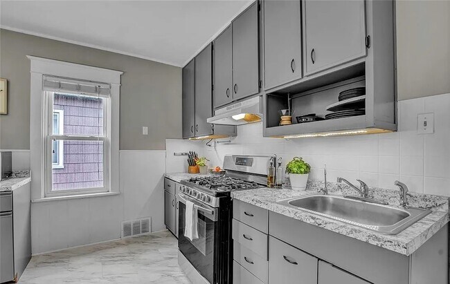 Foto del edificio - 68 Sunset St