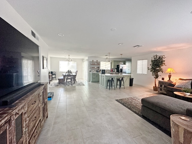 Photo - 11832 N Balboa Dr House