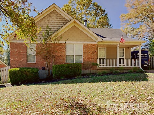 Building Photo - 1608 Robards Way