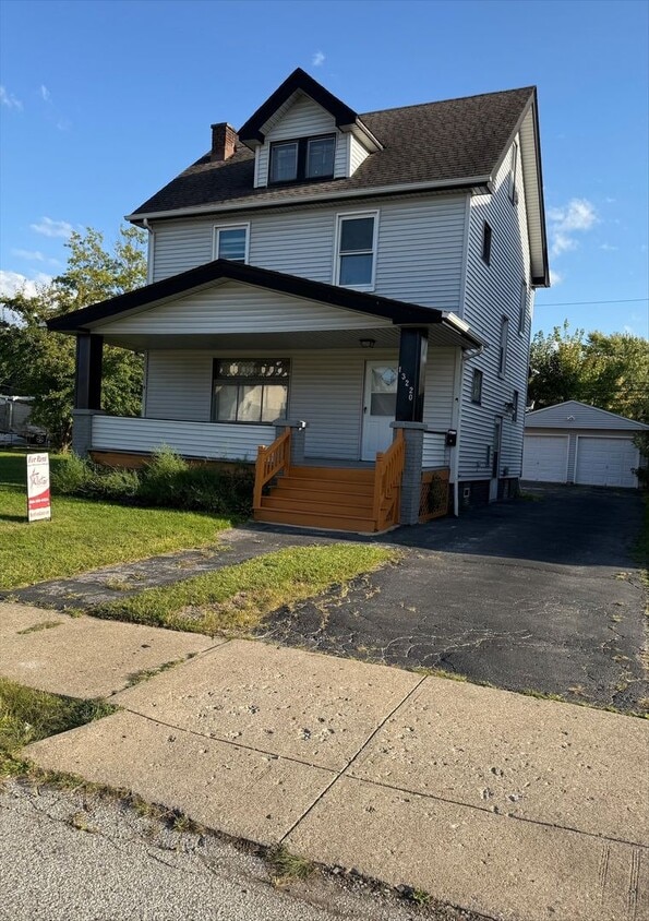Primary Photo - 13220 Alvin Ave