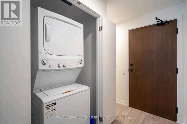 Building Photo - 4065 Confederation Pkwy