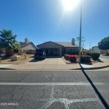 Building Photo - 14076 N 26th Ave