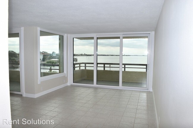 Foto del edificio - 5700 Mariner St