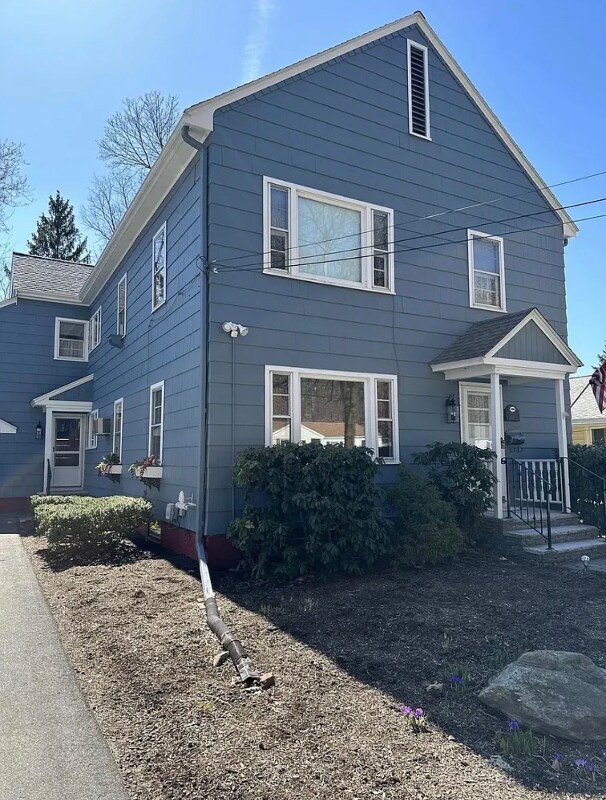 Primary Photo - 552 Chandler St