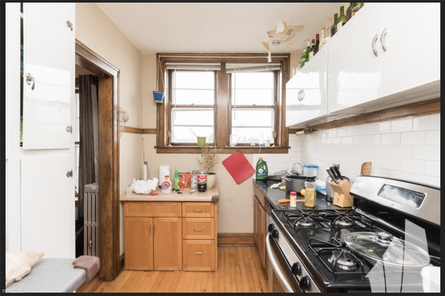 Building Photo - 3126 N Spaulding Ave