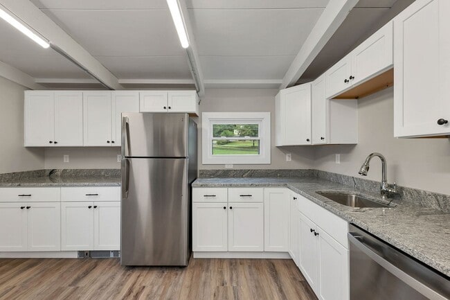 Foto del edificio - 175 Pleasant St