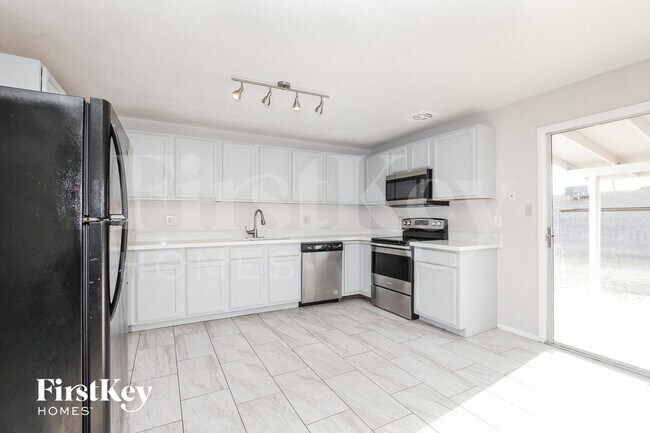 Foto del edificio - 15202 N 38th St