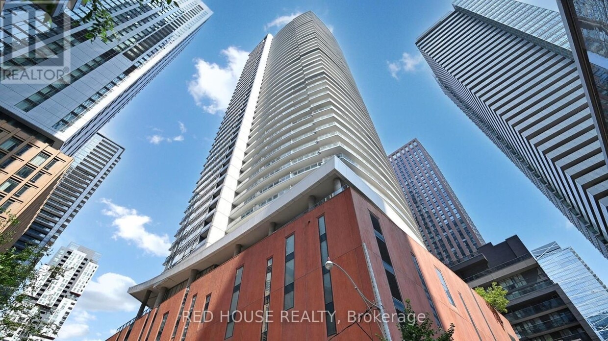 Primary Photo - 21 Widmer St