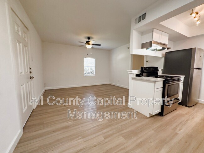 Foto del edificio - 4501 Witham Ln