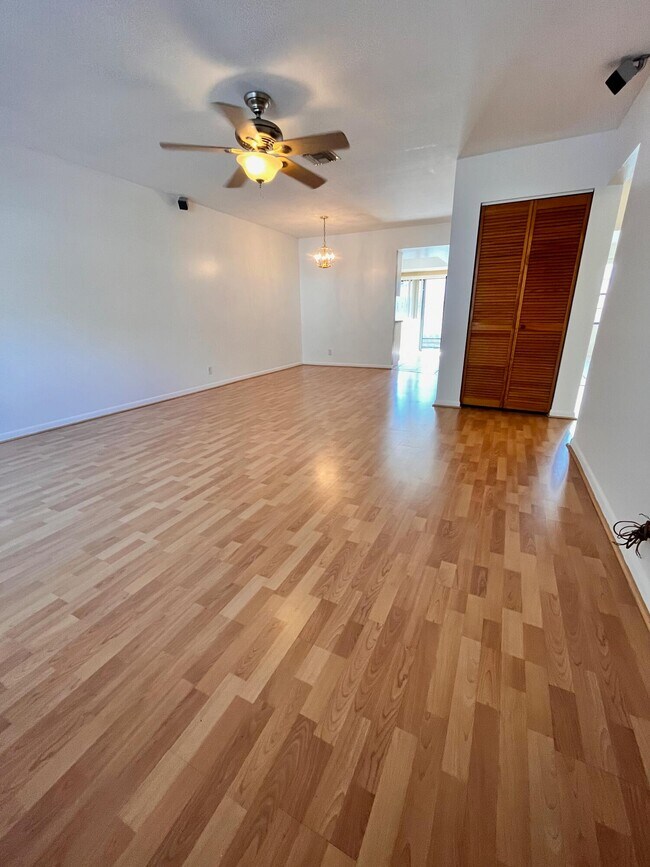 Foto del edificio - 431 Jupiter Lakes Blvd