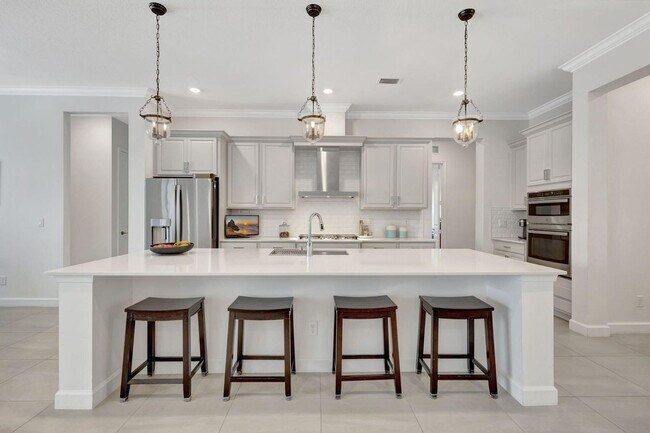 Building Photo - 870 Hookline Cir