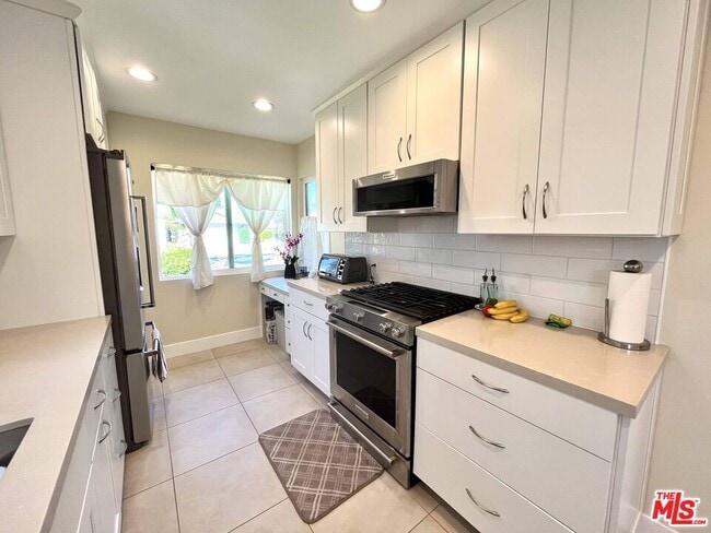 Building Photo - 19334 Beckworth Ave