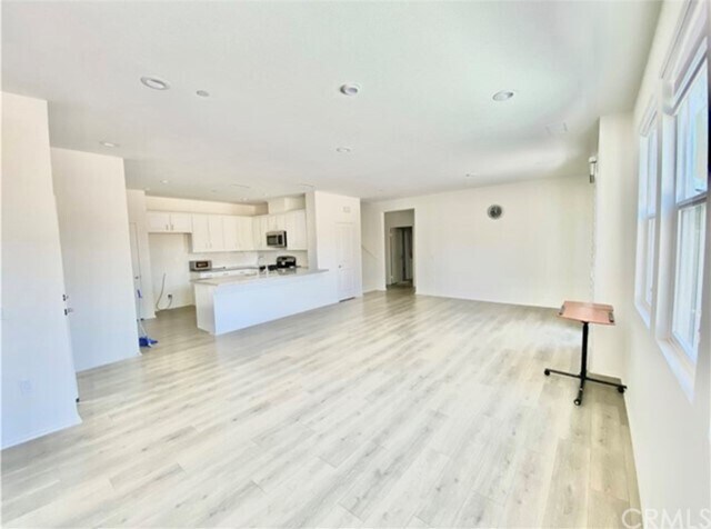 Foto del edificio - 2311 Via Promenade
