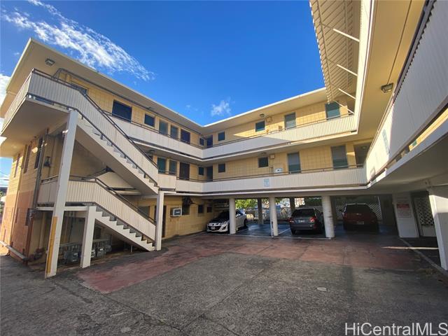 Building Photo - 1209 10th Ave