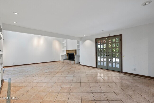 Building Photo - 4500 Beaconsfield Ct