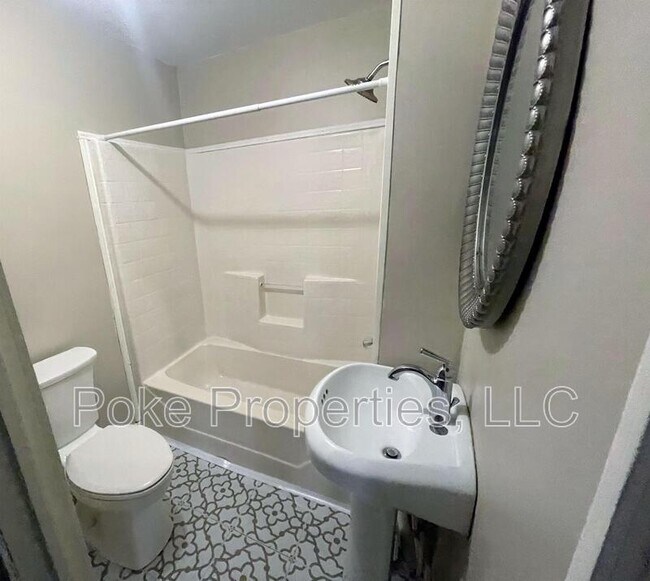 Foto del edificio - 2425 Ernest St