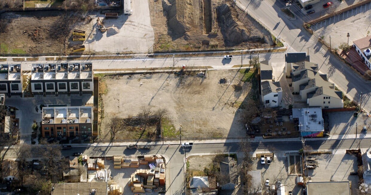 Aerial Photo - Grayson House