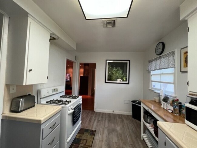 Foto del edificio - GREAT NEIGHBORHOOD ON A QUIET CUL-DE-SAC 4...