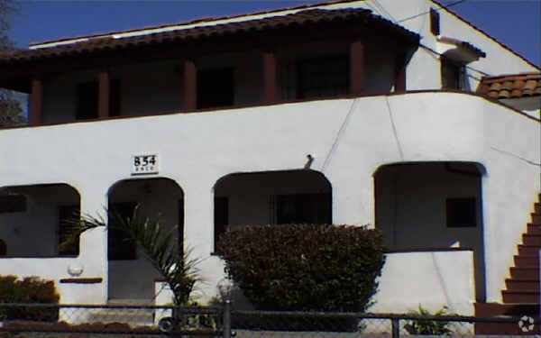 Foto del edificio - 854 W 8th St