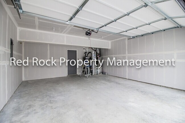 Building Photo - 2616 N Arties Ln
