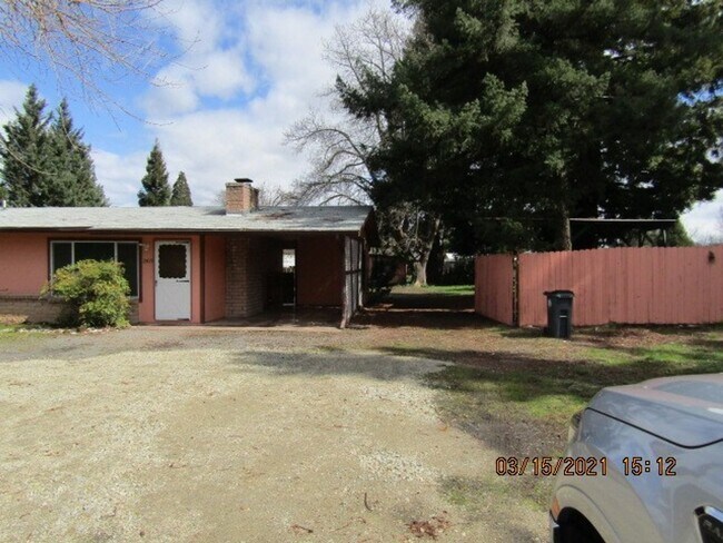 Foto del edificio - 2417-2419 Happy Valley Dr